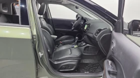 Jeep Compass 2.4 LIMITED | AWD | ПОДГРЕВ | ПАНОРАМА, снимка 9