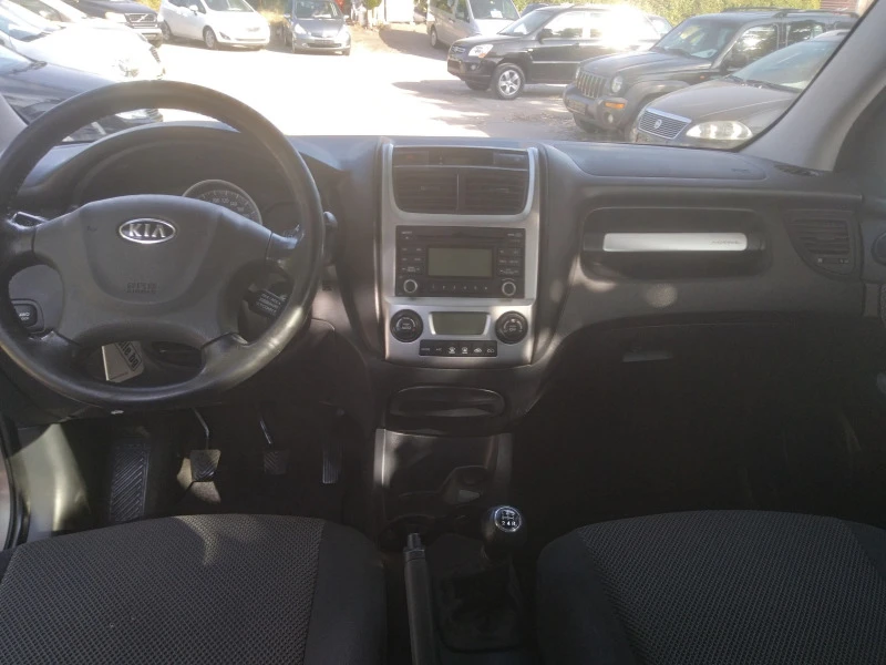 Kia Sportage 2.0i  141кс.4х4, снимка 12 - Автомобили и джипове - 47392426