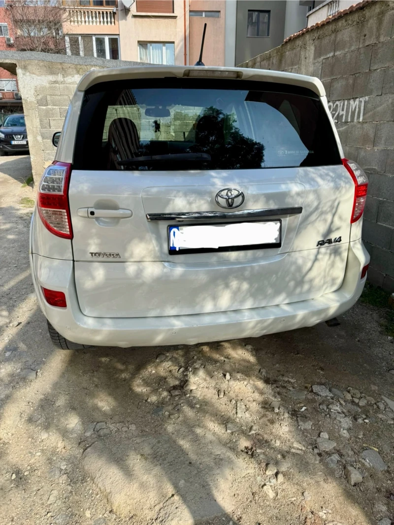 Toyota Rav4, снимка 3 - Автомобили и джипове - 49139295