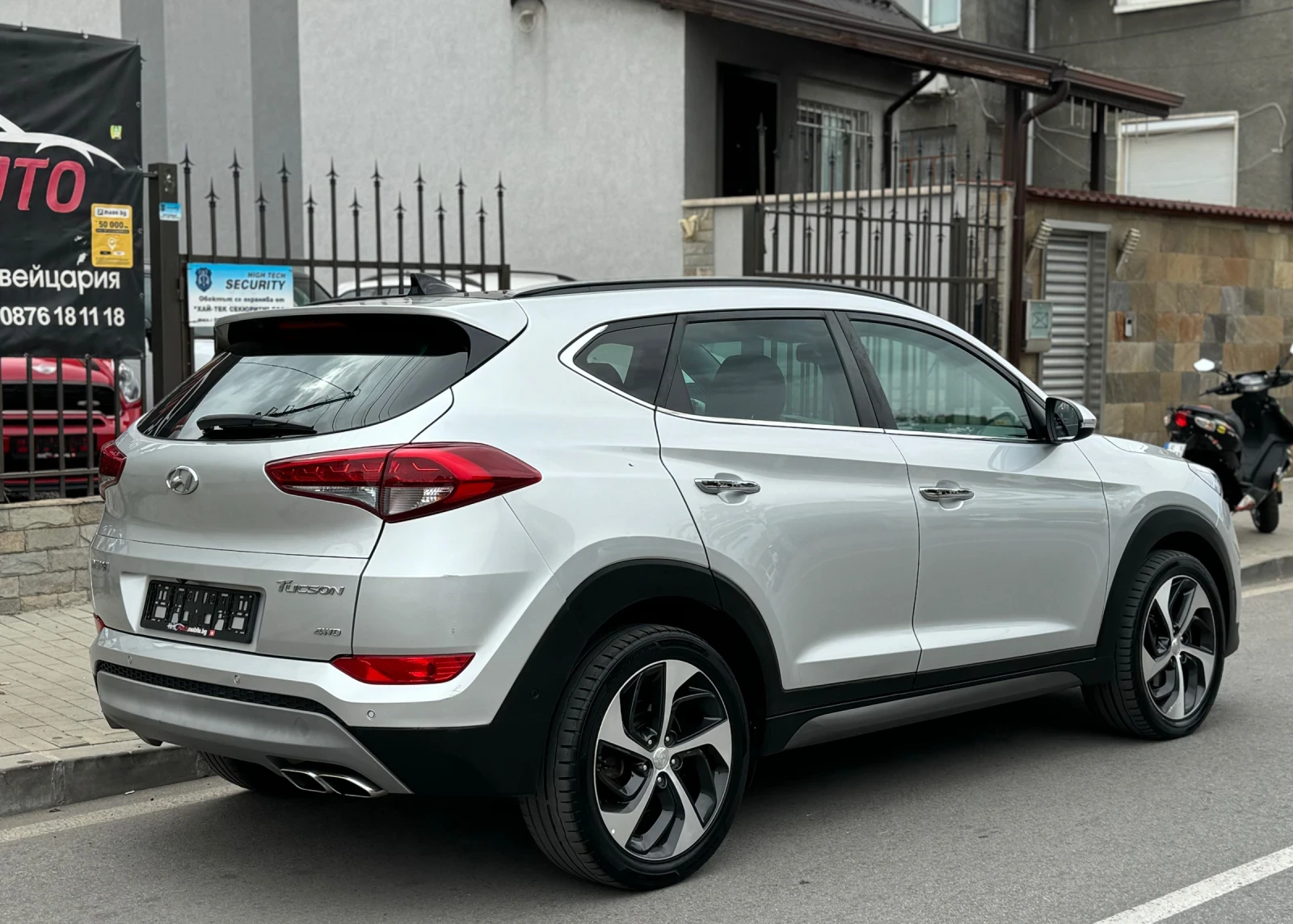 Hyundai Tucson Vertex CRDI 4WD Внос Швейцария - изображение 6