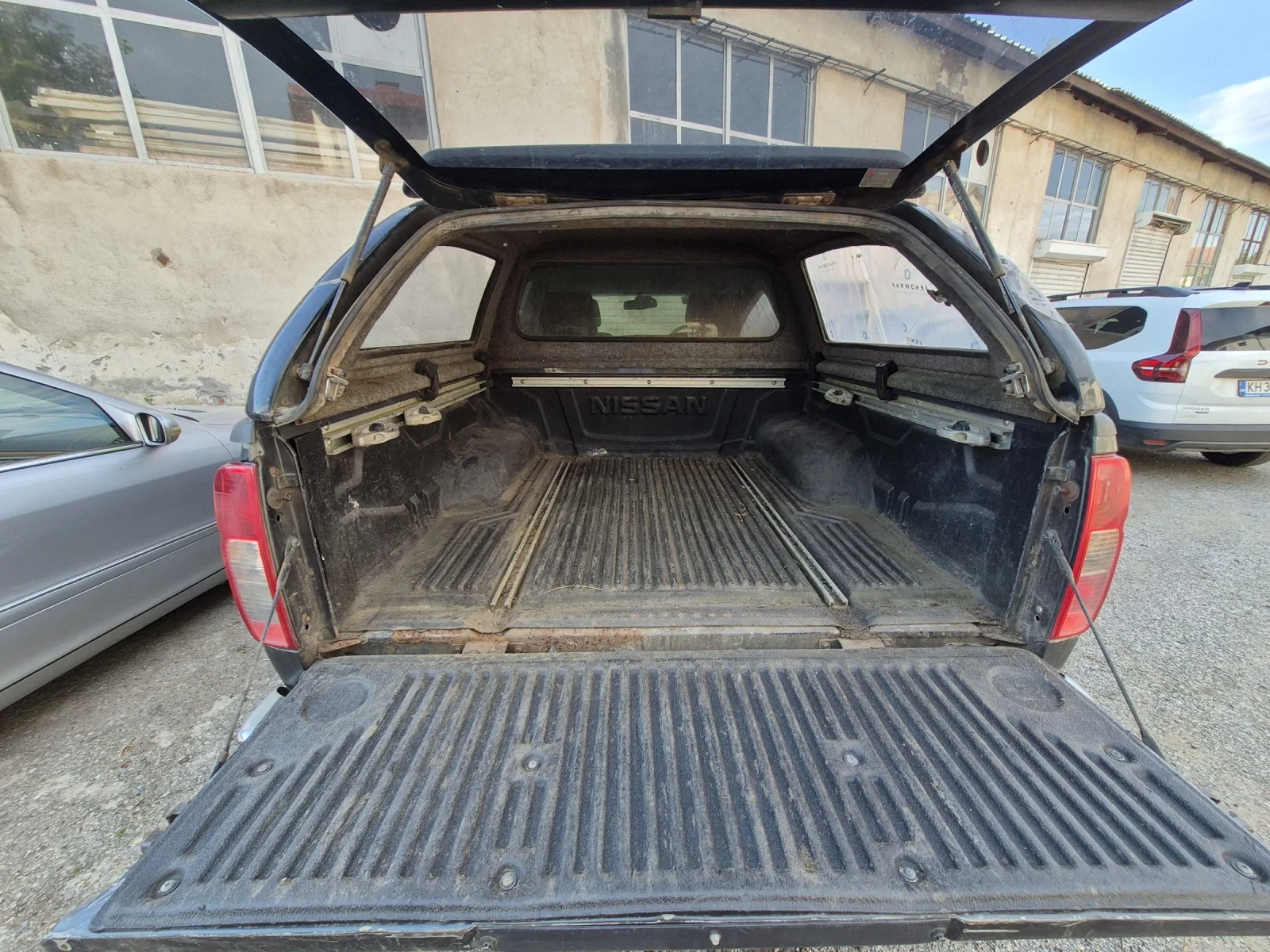 Nissan Navara 2.5  - изображение 7