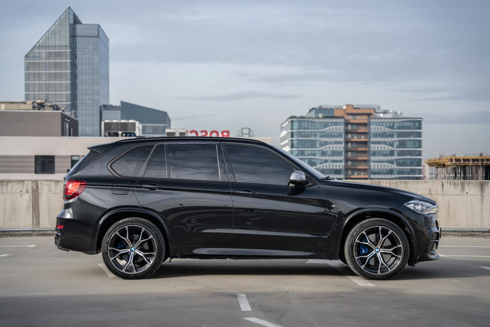 BMW X5 M50d M performance / нов двигател гаранция 12м. - изображение 6