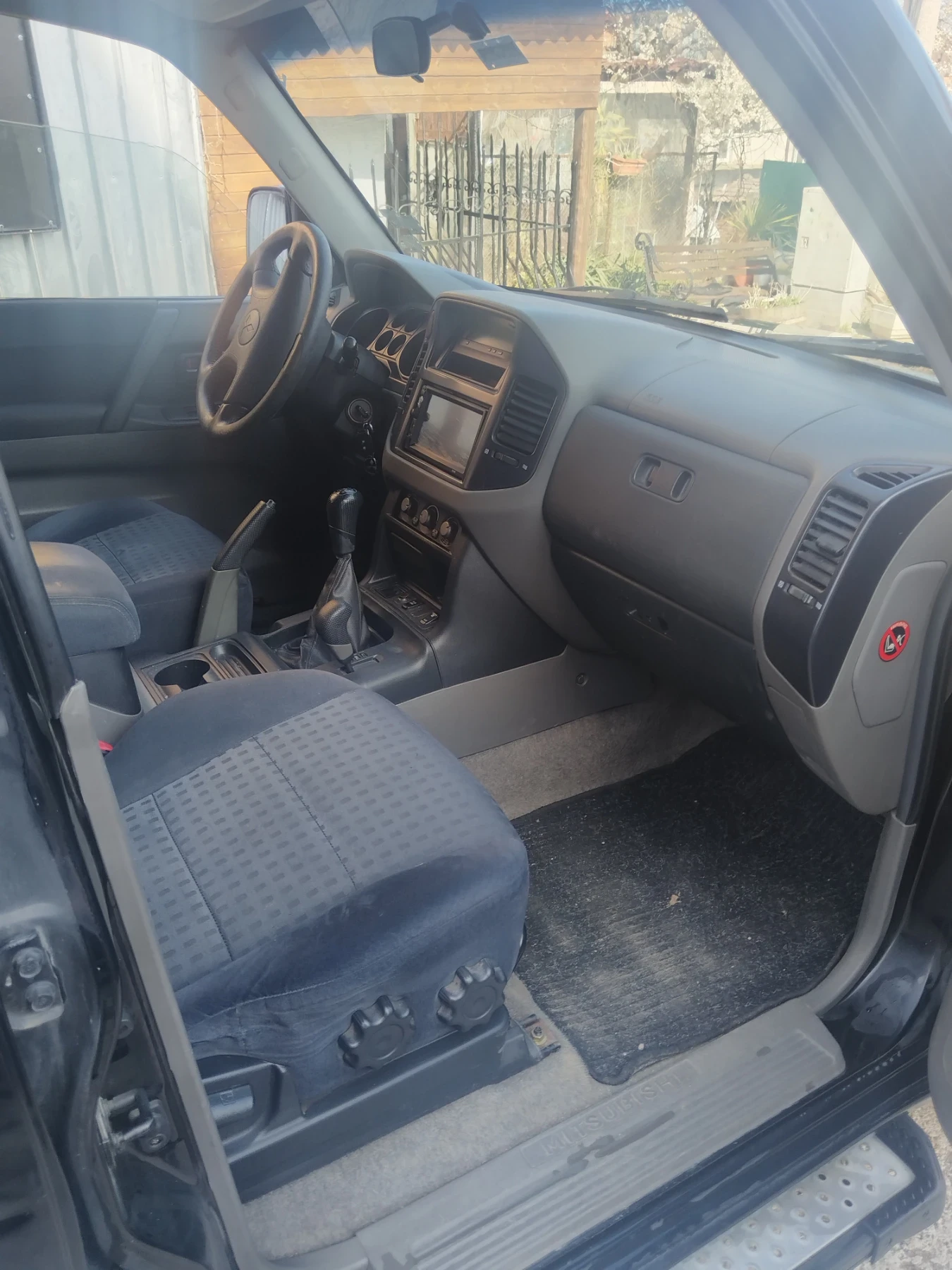 Mitsubishi Pajero 3.2, снимка 7 - Автомобили и джипове - 53988774