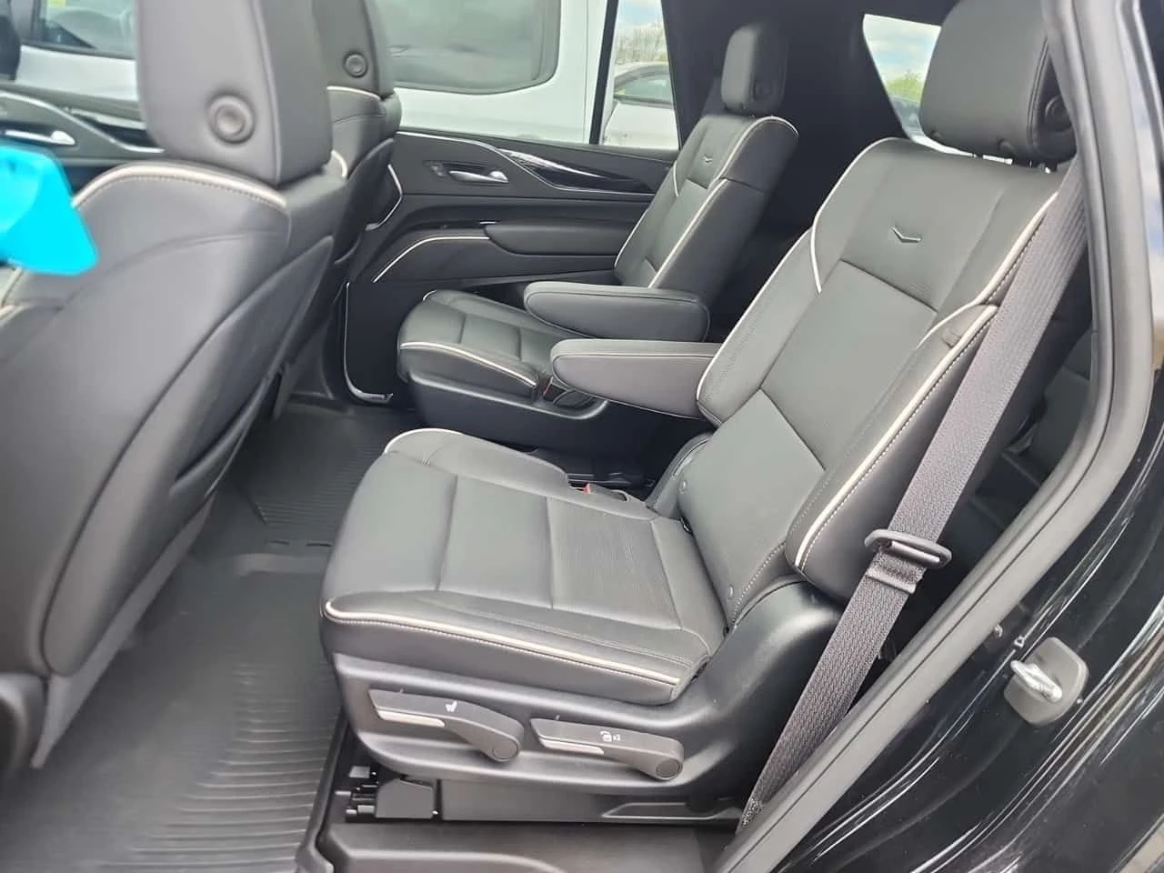 Cadillac Escalade SPORT| 2 КЛЮЧА| 1 СОБСТВЕНИК| БЕЗ УДАРИ| CARFAX, снимка 14 - Автомобили и джипове - 54497313