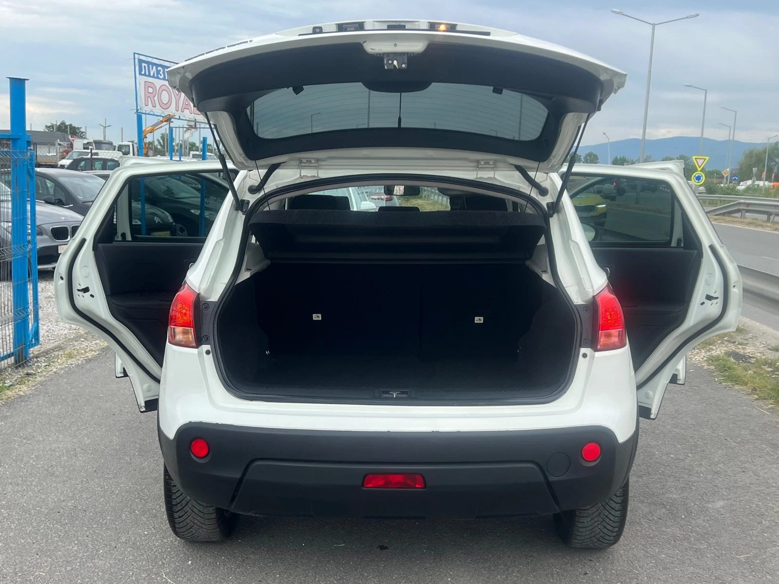 Nissan Qashqai ЛИЗИНГ-4Х4-НАВИ-N-TEC-ПАНОРАМА-КЛИМАТРОНИК, снимка 9 - Автомобили и джипове - 54610794