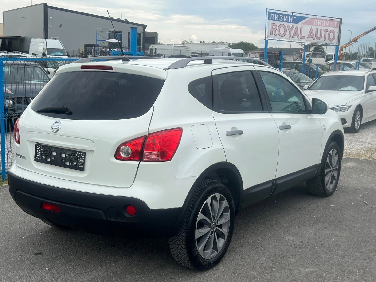 Nissan Qashqai ЛИЗИНГ-4Х4-НАВИ-N-TEC-ПАНОРАМА-КЛИМАТРОНИК, снимка 4 - Автомобили и джипове - 54610794