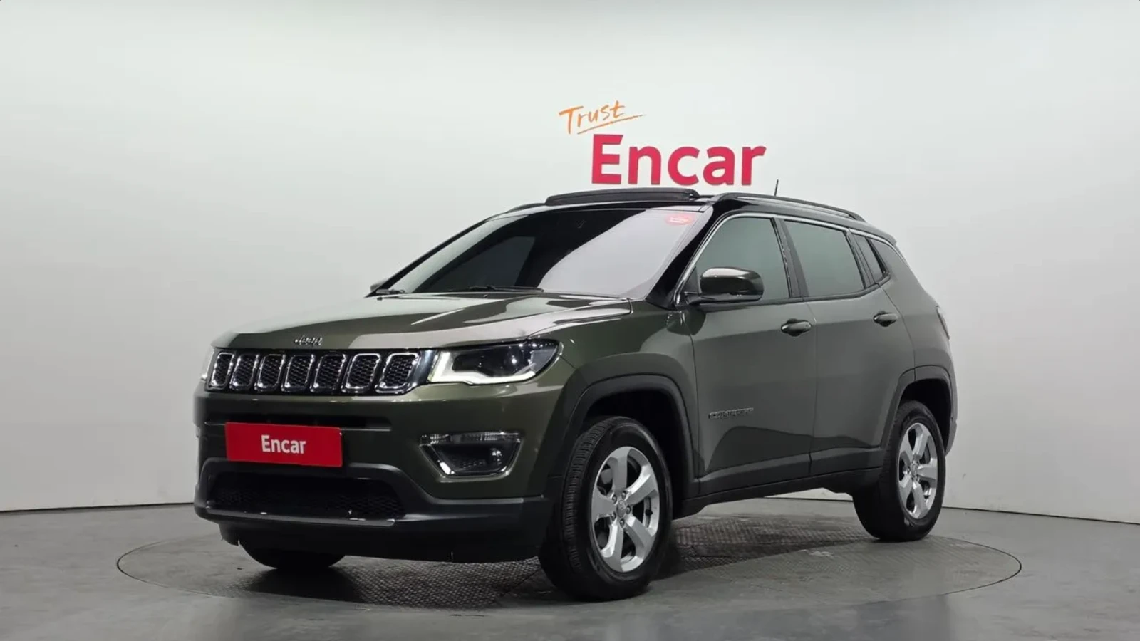 Jeep Compass 2.4 LIMITED | AWD | ПОДГРЕВ | ПАНОРАМА