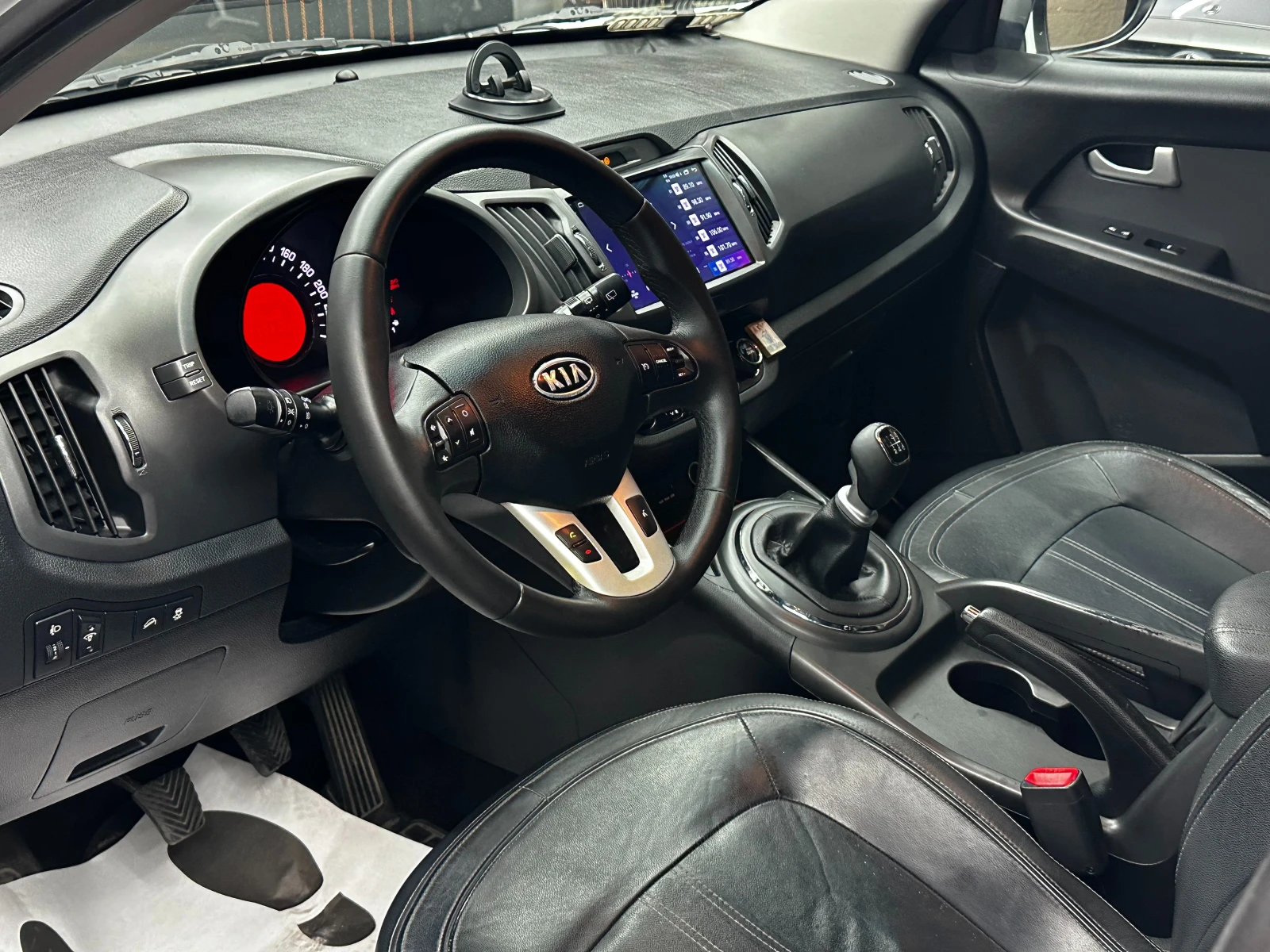 Kia Sportage 1.7d 116 �.�./�������� | Mobile.bg � ����������� 6