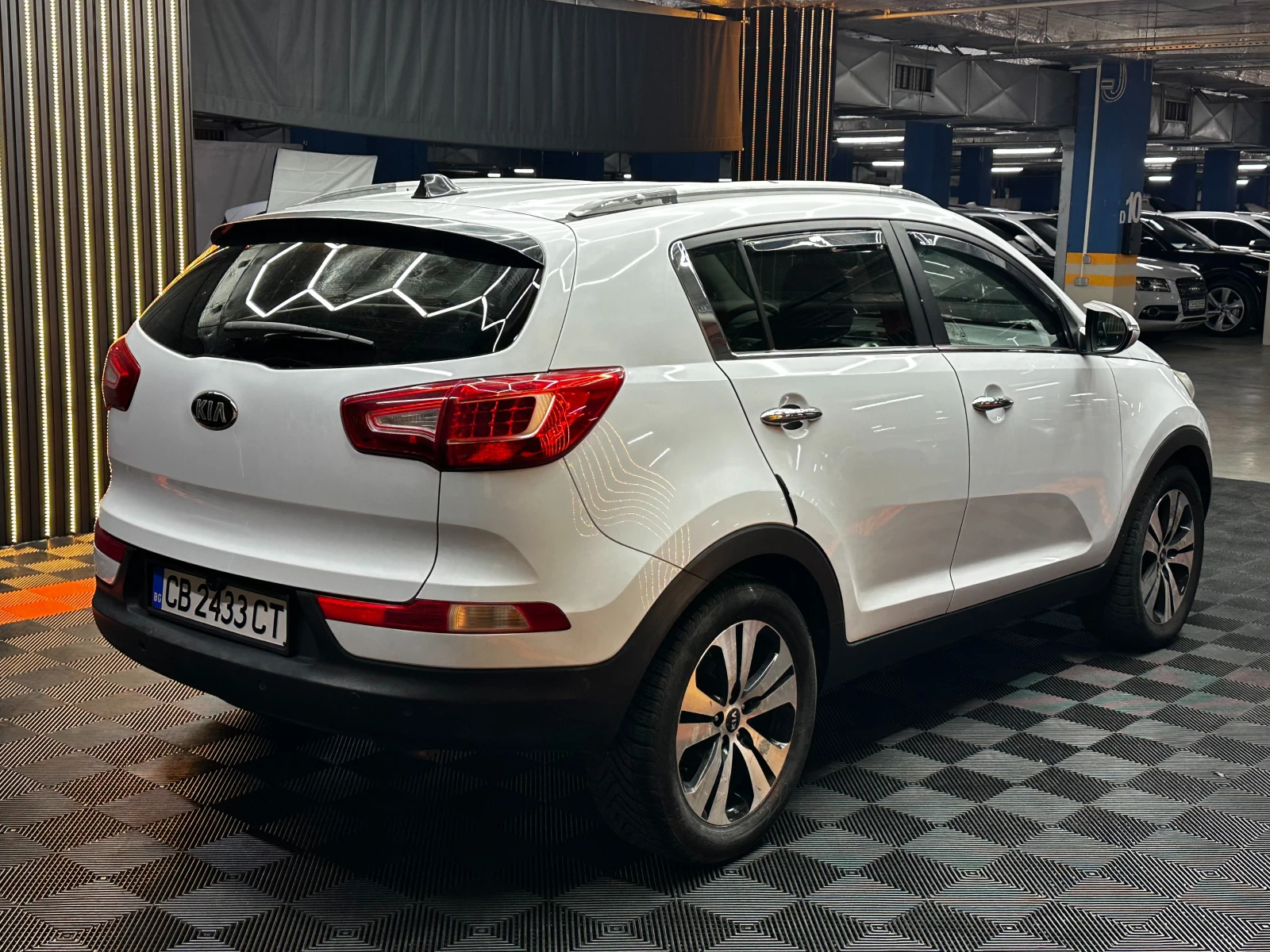 Kia Sportage 1.7d 116 �.�./�������� | Mobile.bg � ����������� 4