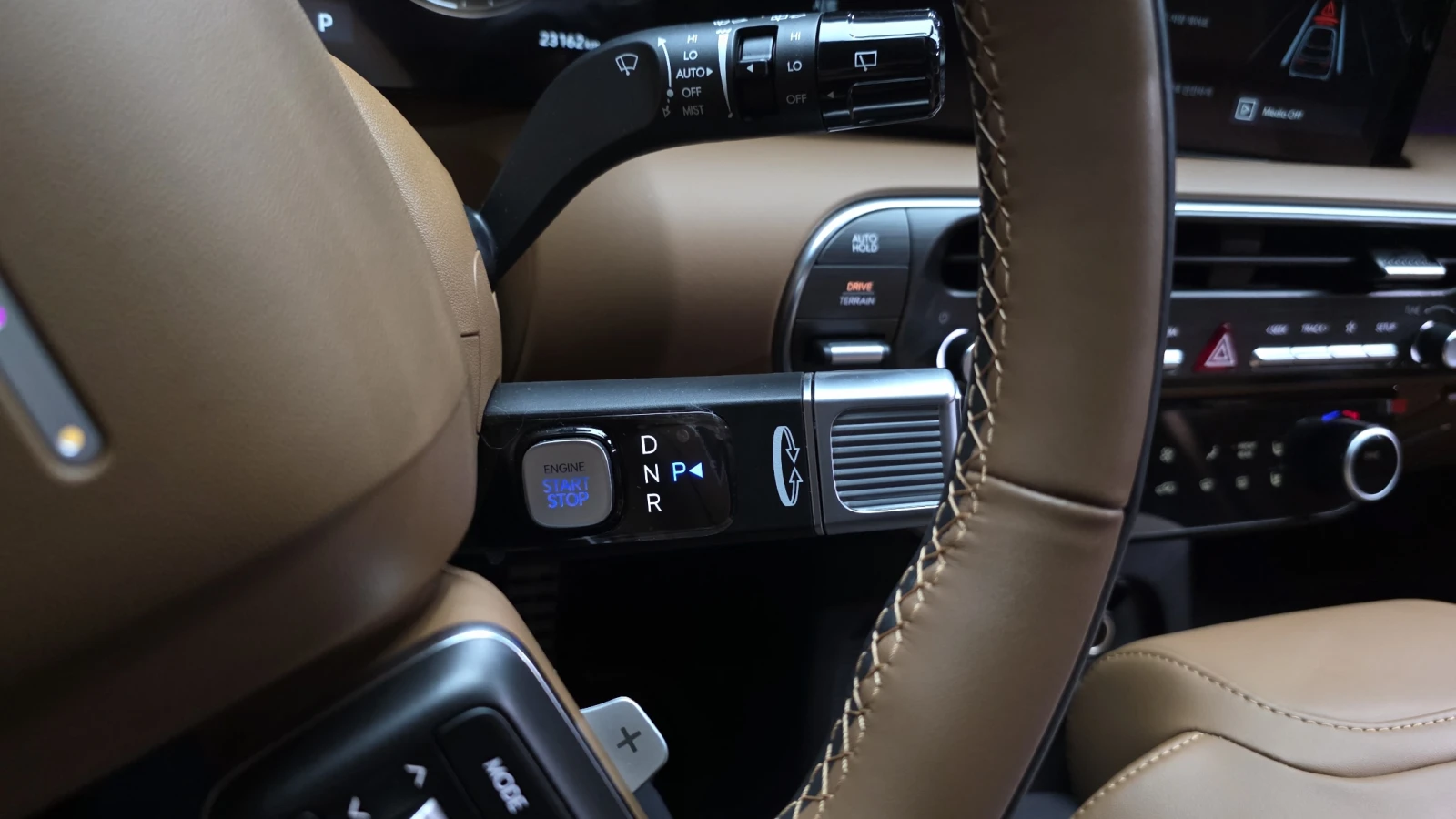 Hyundai Palisade 2.5T Calligraphy* ЕЛ. БАГАЖНИК* HUD* КРАЙНА ЦЕНА, снимка 9 - Автомобили и джипове - 55399363
