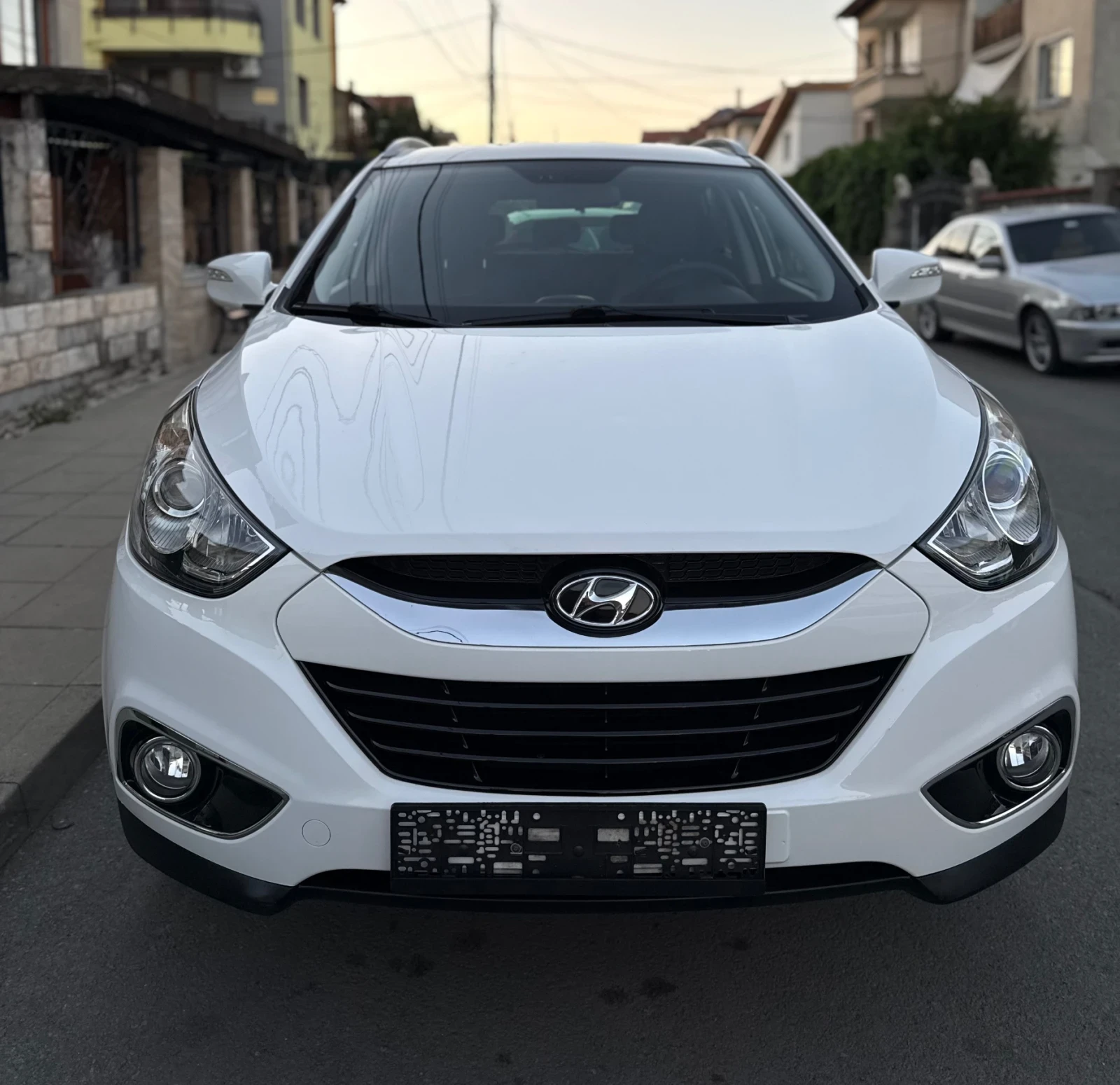 Hyundai IX35 2.0i ��������� ��������� 4WD 100% ������ �����  | Mobile.bg � ����������� 3