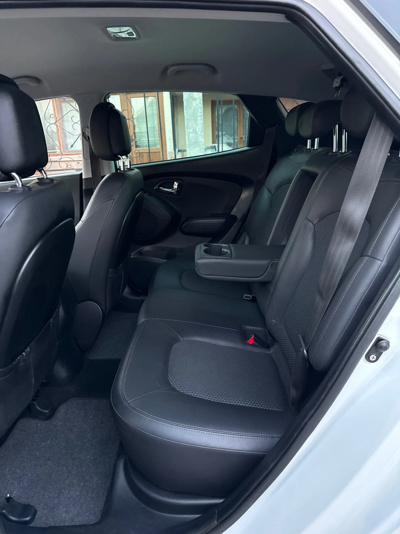 Hyundai IX35 2.0i ��������� ��������� 4WD 100% ������ �����  | Mobile.bg � ����������� 13