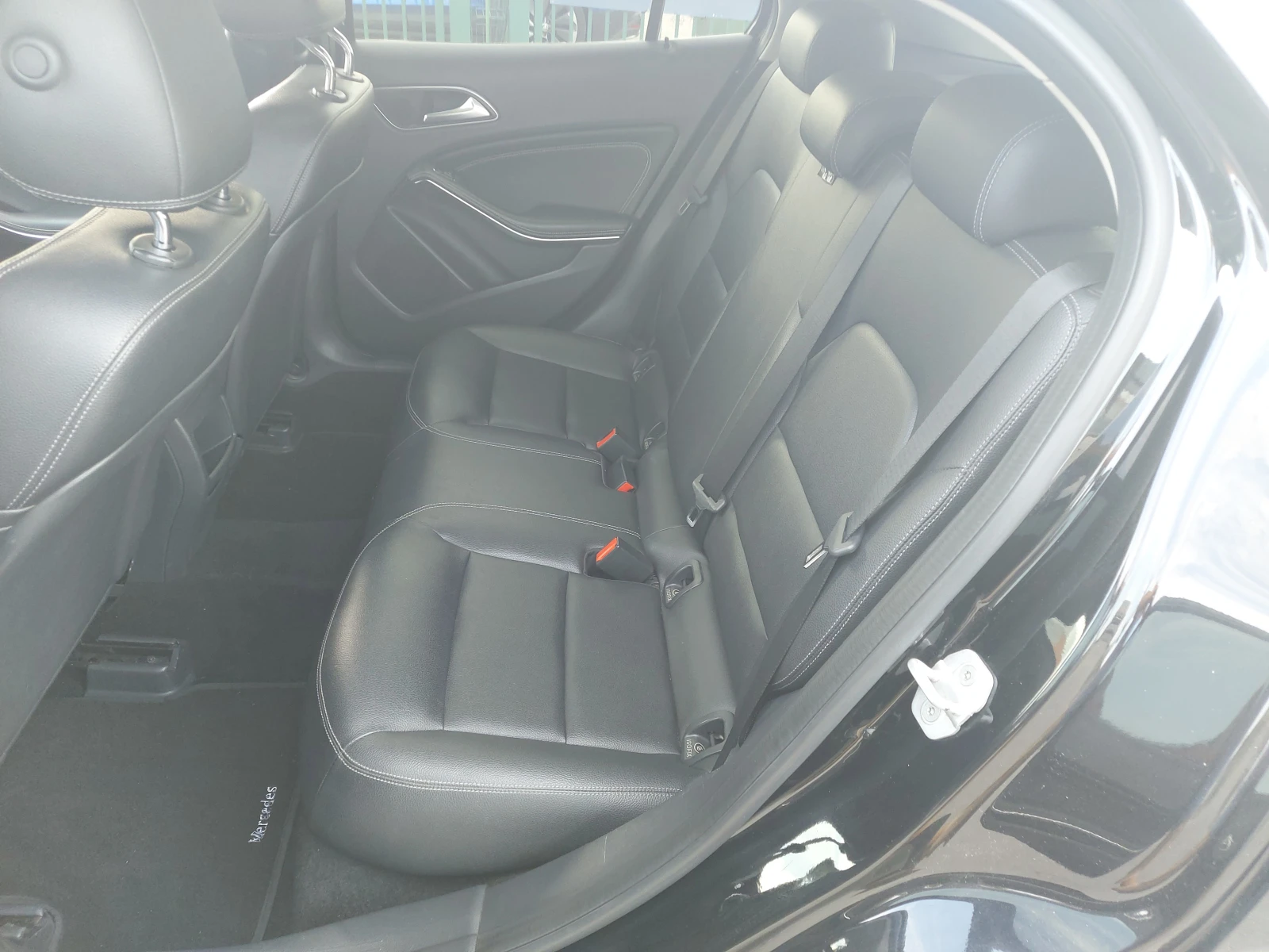 Mercedes-Benz GLA 200 * 4 MATIC* 7G-TRONIC* ��������* NAVI* ���� | Mobile.bg � ����������� 15