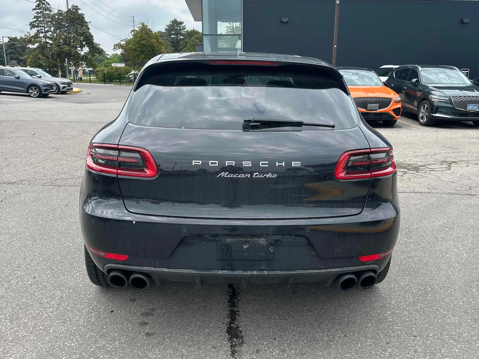 Porsche Macan * Turbo * CARFAX * БЕЗ ПЪРВОНАЧАЛНА ВНОСКА, снимка 4 - Автомобили и джипове - 56123817