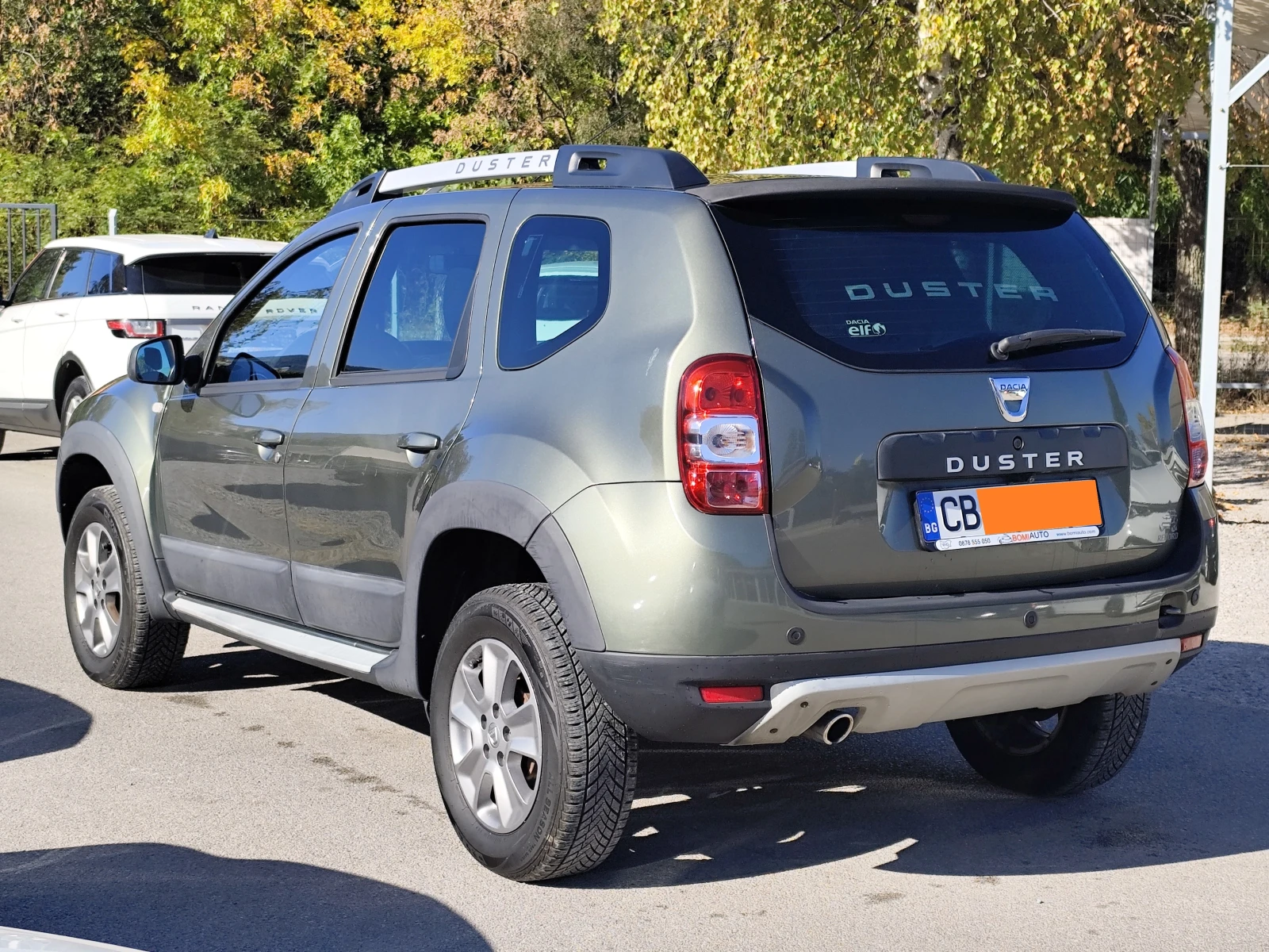 Dacia Duster 1.6i/ GPL/ LIMITED /KLIMA/ РЕГИСТРИРАН/NAVI/CAMERA, снимка 6 - Автомобили и джипове - 56305670