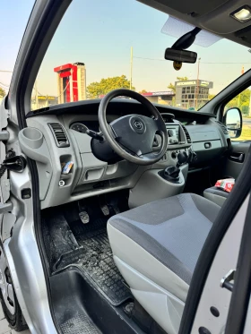 Opel Vivaro, снимка 8