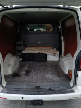 VW T5 2.5TDI 131кс КЛИМАТИК ДЪЛГА-БАЗА. Товаропътнически, снимка 13
