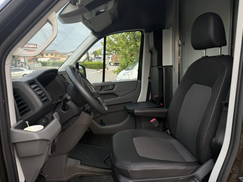 VW Crafter 2.0TDI-177к.с, снимка 6 - Бусове и автобуси - 53227436