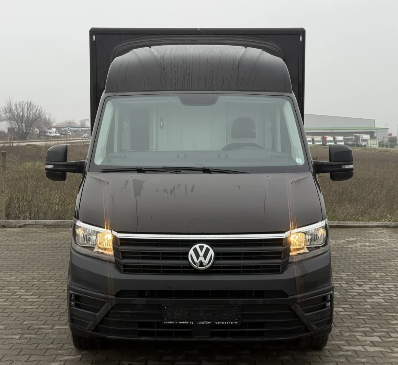 VW Crafter 2.0TDI-177к.с - изображение 3