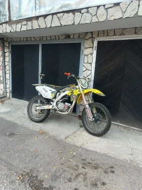 Suzuki Rmz
