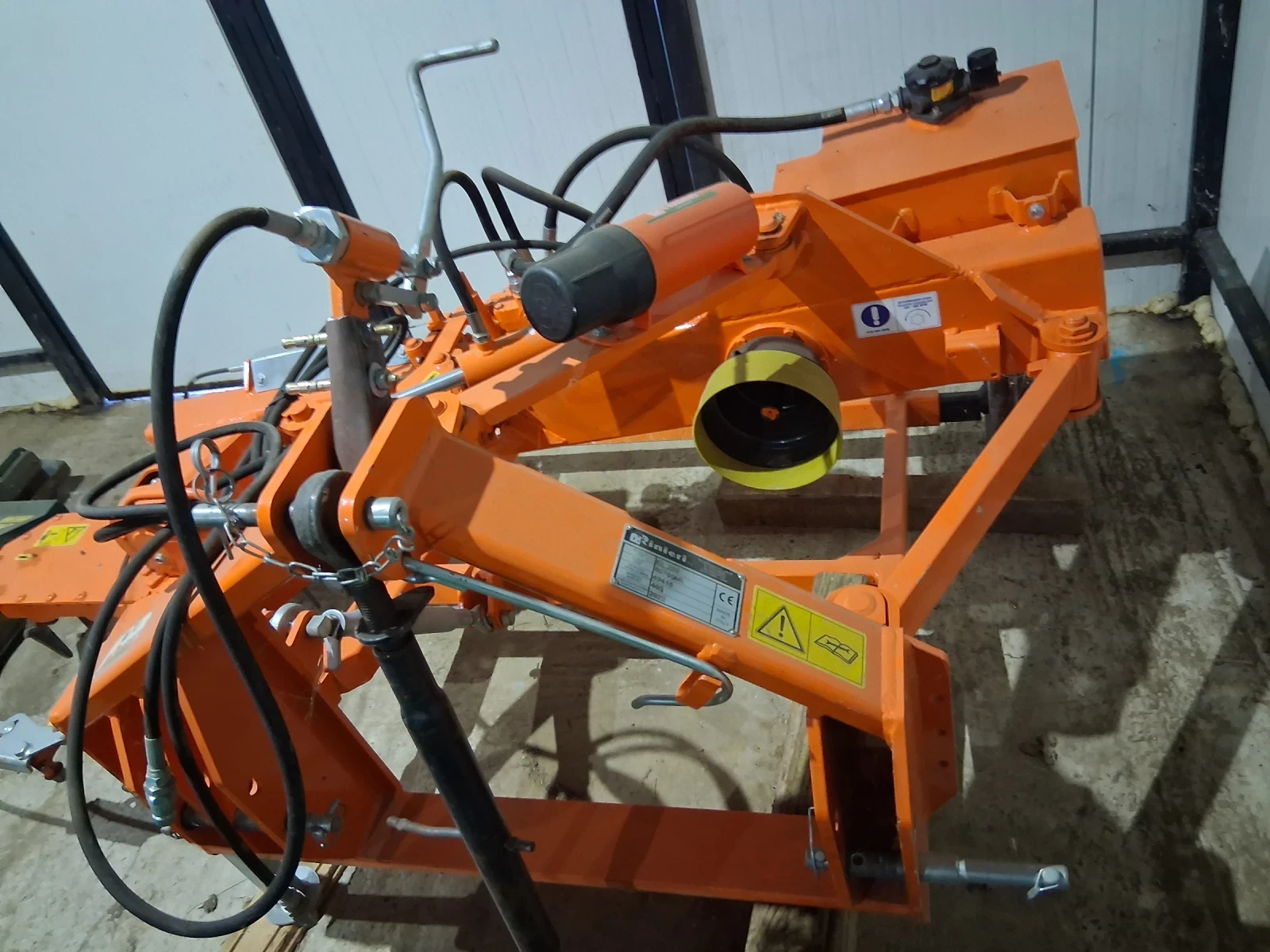 ����� Rinieri EL 200 | Mobile.bg � ����������� 3