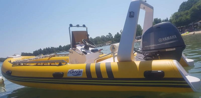 Лодка Собствено производство Funsor Marine RIB, снимка 4 - Воден транспорт - 47106718