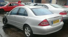      ,   Mercedes-Benz C 220