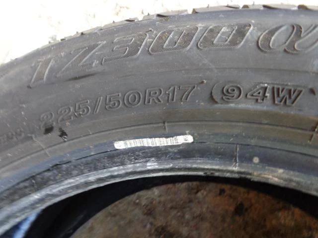 Гуми Летни 225/50R17, снимка 8 - Гуми и джанти - 18334740