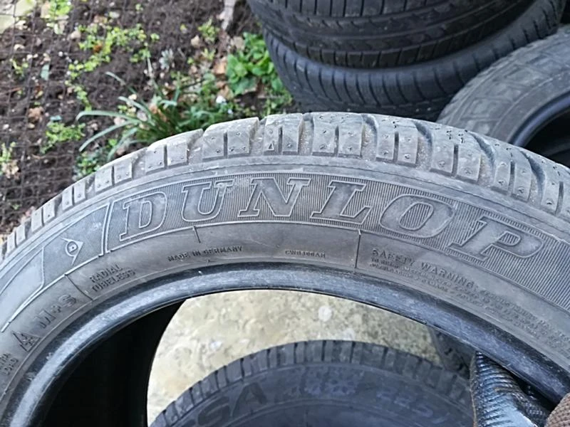 Гуми Зимни 215/50R17, снимка 3 - Гуми и джанти - 23687212