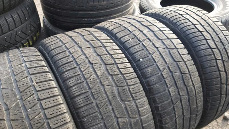 Гуми Зимни 225/40R18, снимка 6 - Гуми и джанти - 27723889