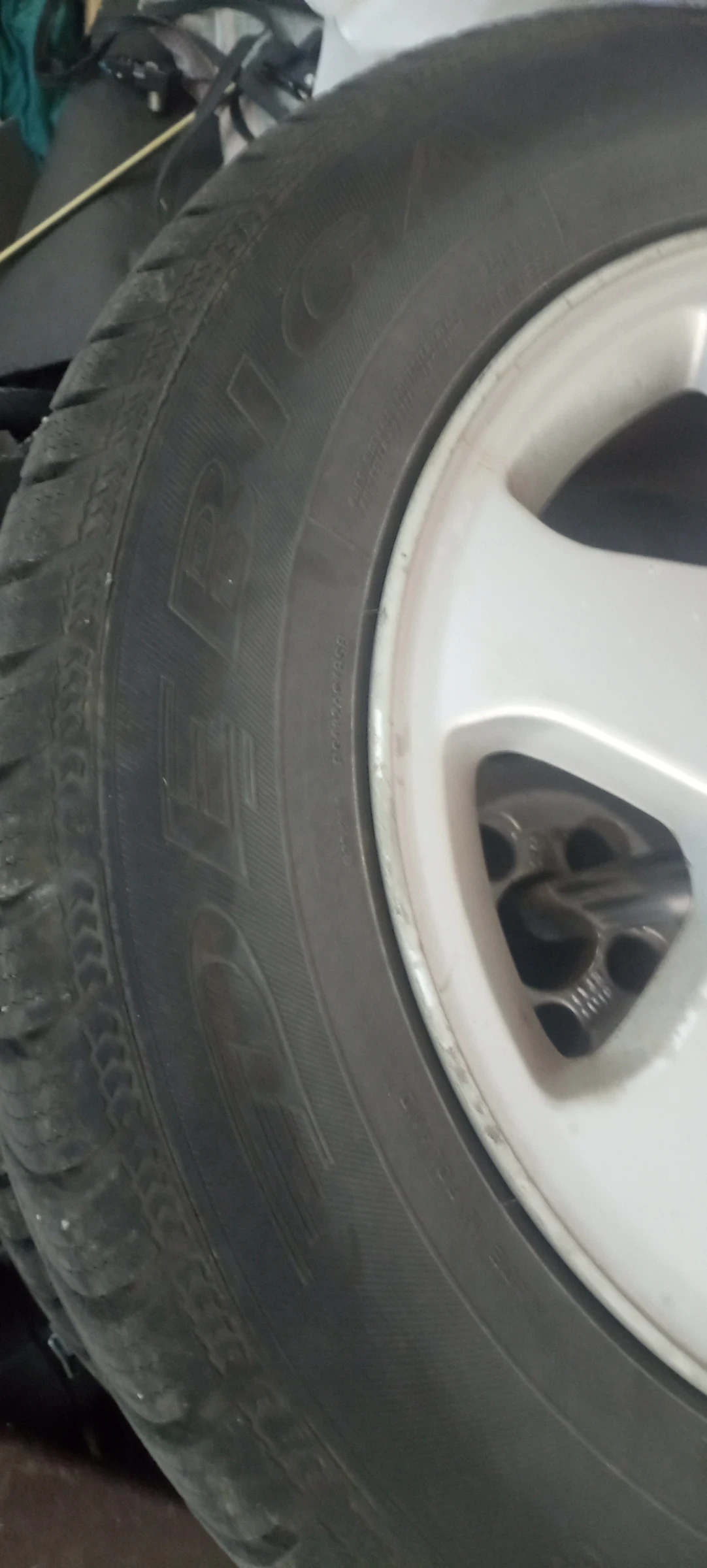 Гуми с джанти Debica 195/65R15, снимка 3 - Гуми и джанти - 56016948