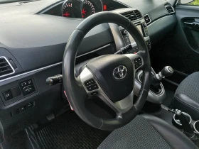 Toyota Verso 1.8 i ТОП СЪСТОЯНИЕ FULL ЕКСТРИ, снимка 10