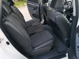 Toyota Verso 1.8 i ТОП СЪСТОЯНИЕ FULL ЕКСТРИ, снимка 14