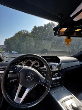 Mercedes-Benz E 220, снимка 16