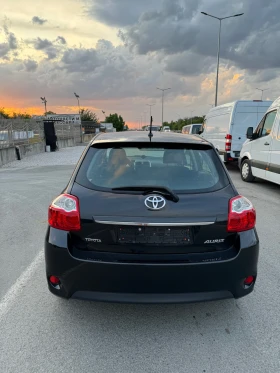 Toyota Auris  1.6  132 . 6  | Mobile.bg    6