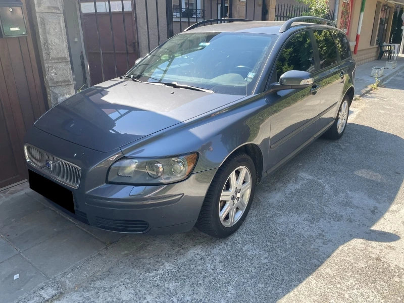 Volvo V50 2.5t / T5 /  На Части, снимка 1 - Автомобили и джипове - 47724977