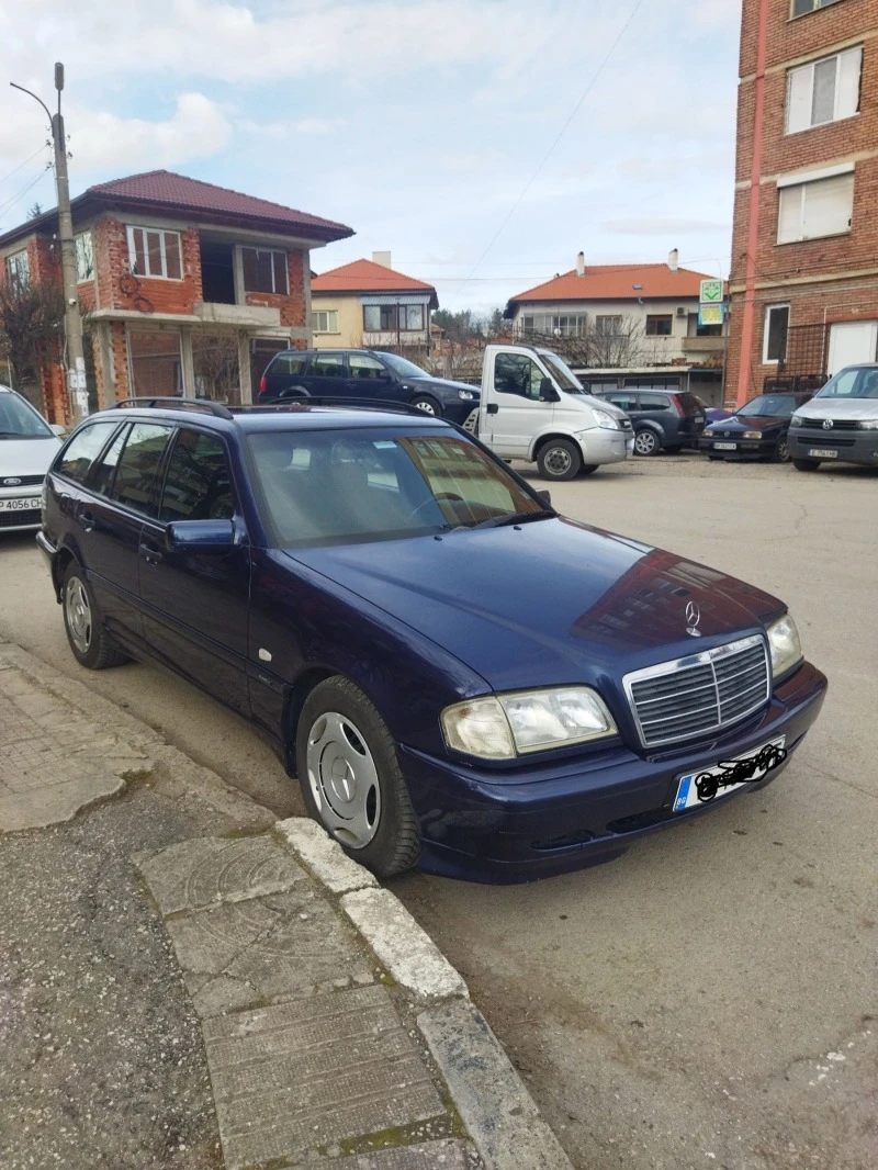 Mercedes-Benz C 180 С180i, снимка 5 - Автомобили и джипове - 46646181