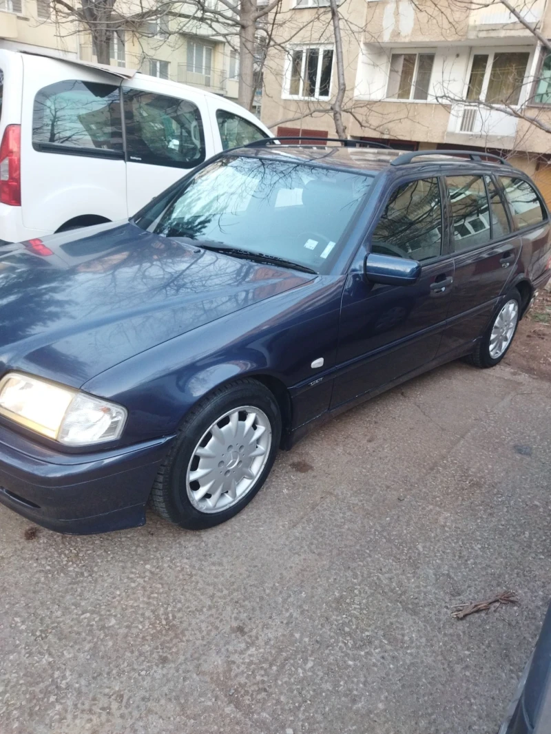 Mercedes-Benz C 180 С180i, снимка 15 - Автомобили и джипове - 49136588