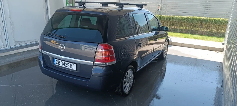 Opel Zafira 1.6 cng, снимка 7 - Автомобили и джипове - 47262891