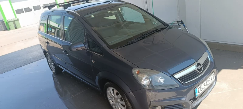 Opel Zafira 1.6 cng, снимка 3 - Автомобили и джипове - 47262891