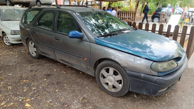 Renault Laguna, снимка 2 - Автомобили и джипове - 47398713