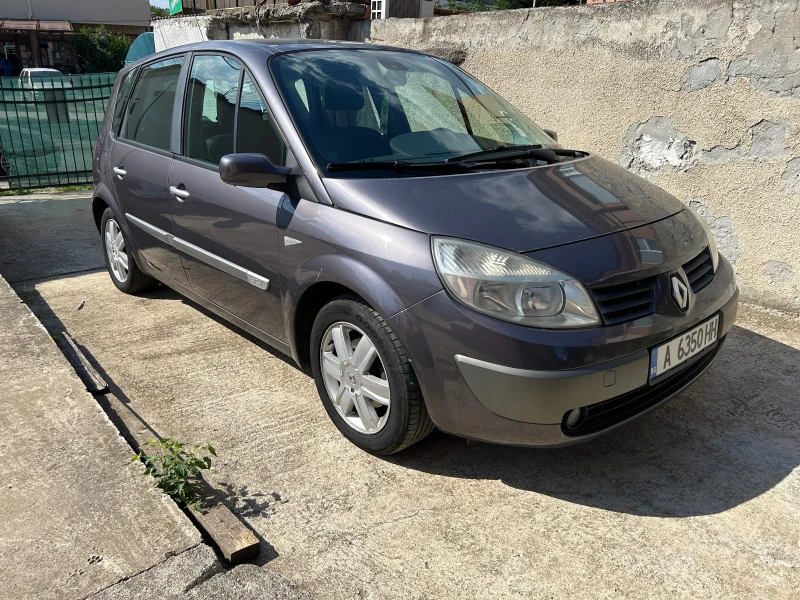 Renault Scenic, снимка 2 - Автомобили и джипове - 47484172