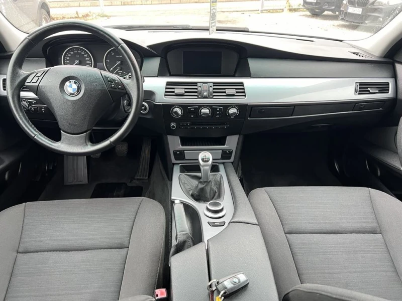 BMW 520 E61, снимка 3 - Автомобили и джипове - 47833940