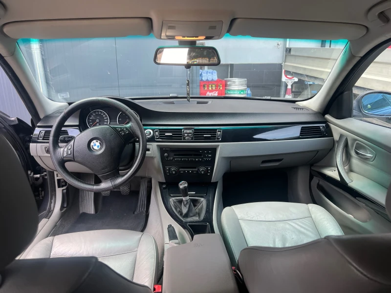 BMW 320, снимка 4 - Автомобили и джипове - 48134448