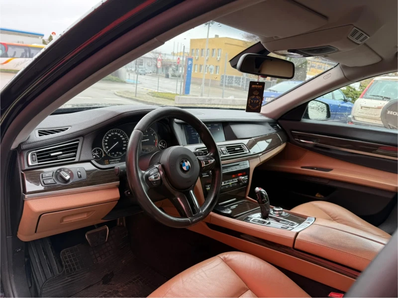 BMW 730 M* Performance* УНИКАт, снимка 11 - Автомобили и джипове - 48273923