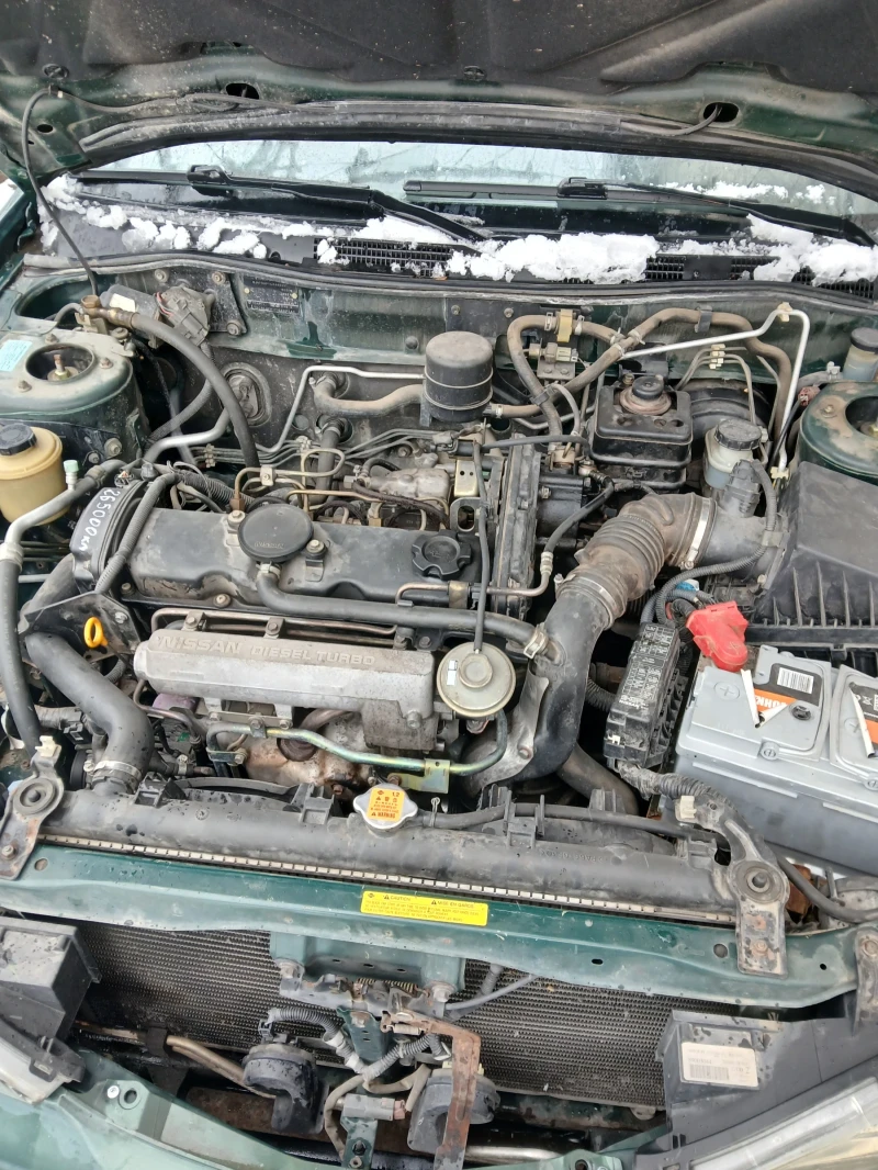 Nissan Primera, снимка 6 - Автомобили и джипове - 48654941