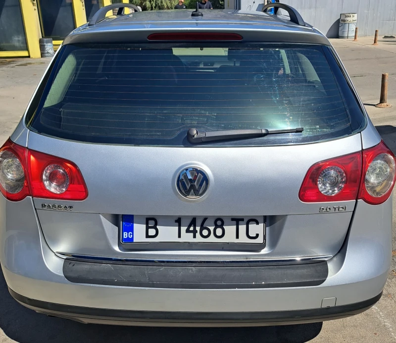 VW Passat, снимка 2 - Автомобили и джипове - 48893851