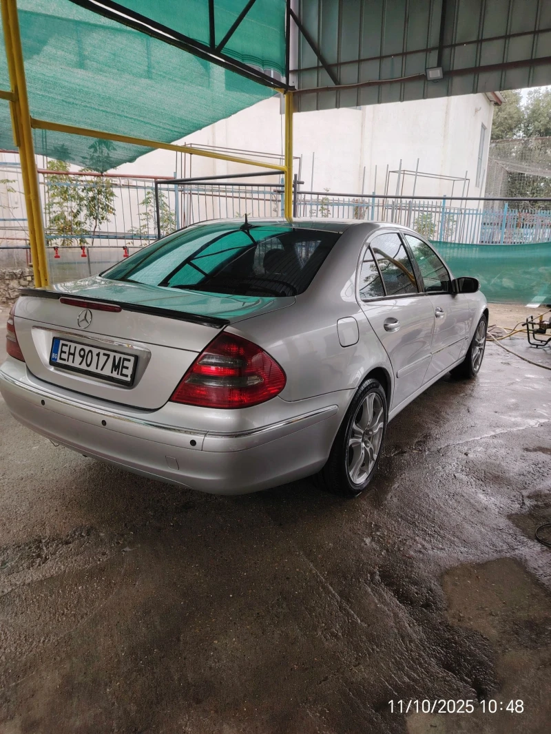Mercedes-Benz E 220 W211 , снимка 13 - Автомобили и джипове - 52042828