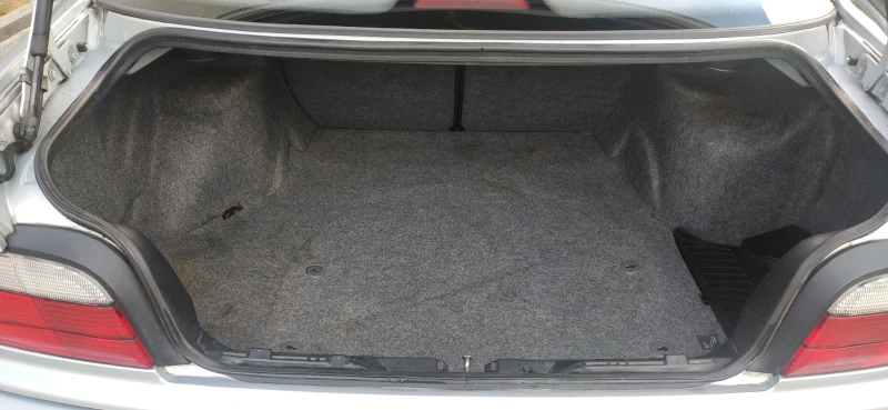 BMW 316, снимка 10 - Автомобили и джипове - 53050414