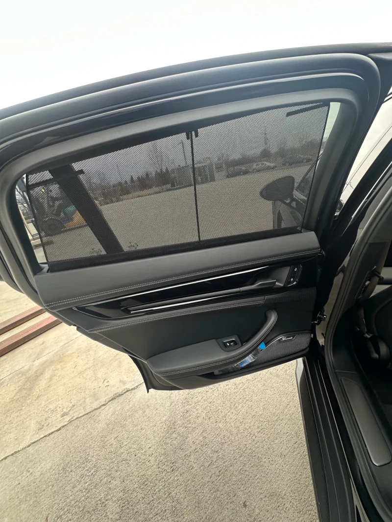 Porsche Panamera, снимка 10 - Автомобили и джипове - 53177195